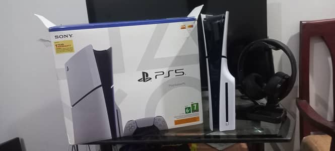 PS5 Slim disc version