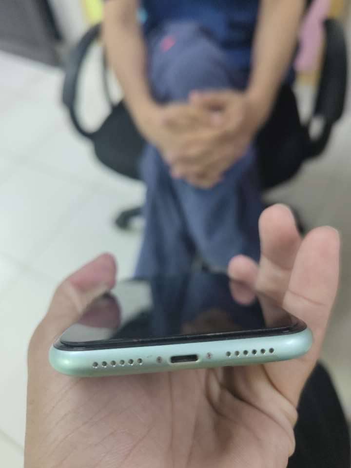 Apple iPhone 11 2