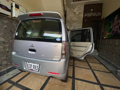 Mitsubishi Ek Wagon 2011