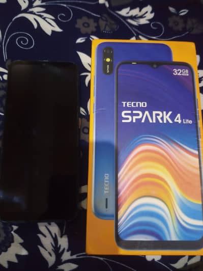 Tecno Spark 4 Lite