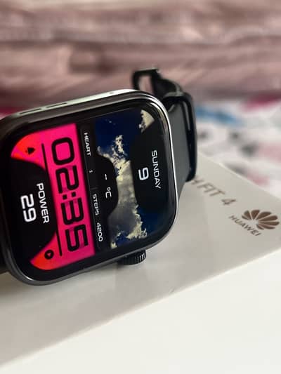 Huawei Fit 4 smartwatch.