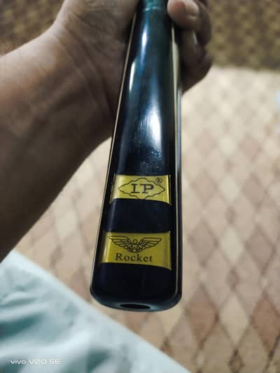 LP Rocket Cue Stick