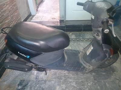 Suzuki Scooty for sale