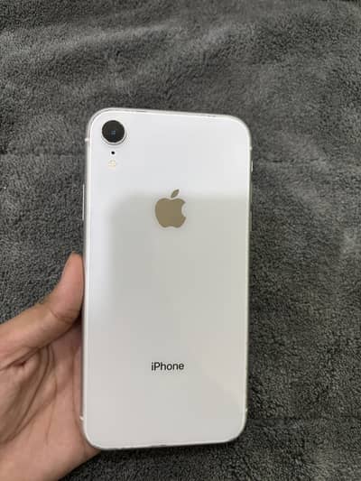 Apple iPhone XR
