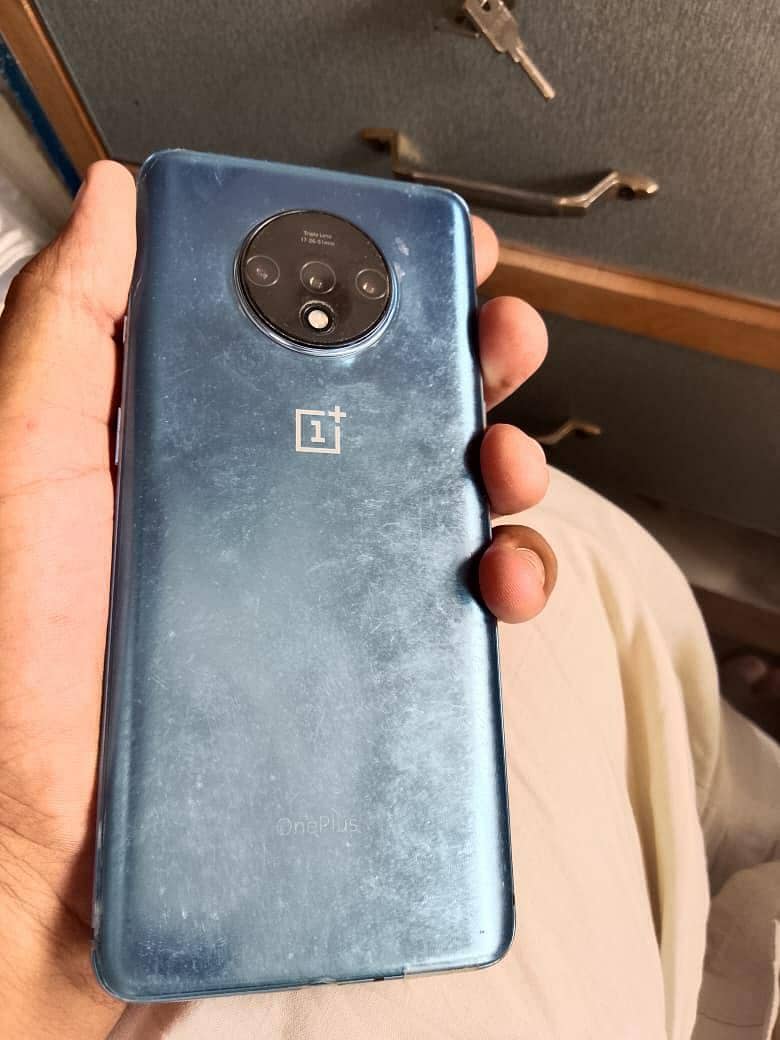 One Plus 7T 1