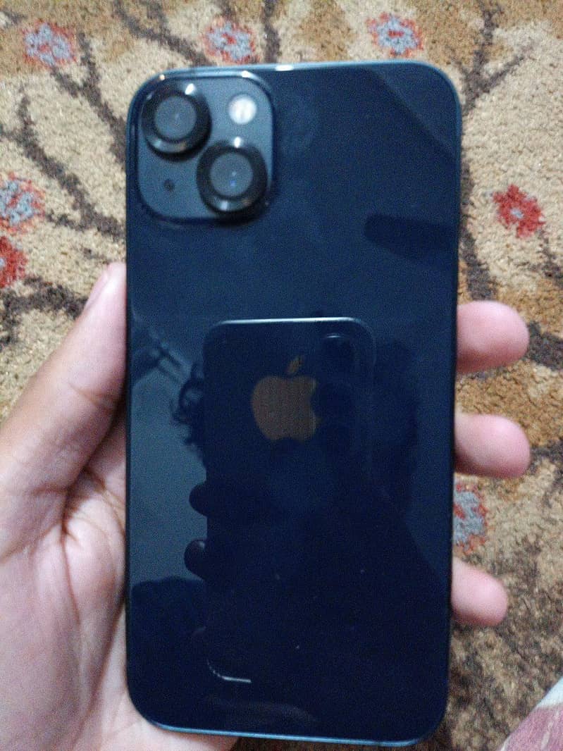 Apple iPhone 13 0