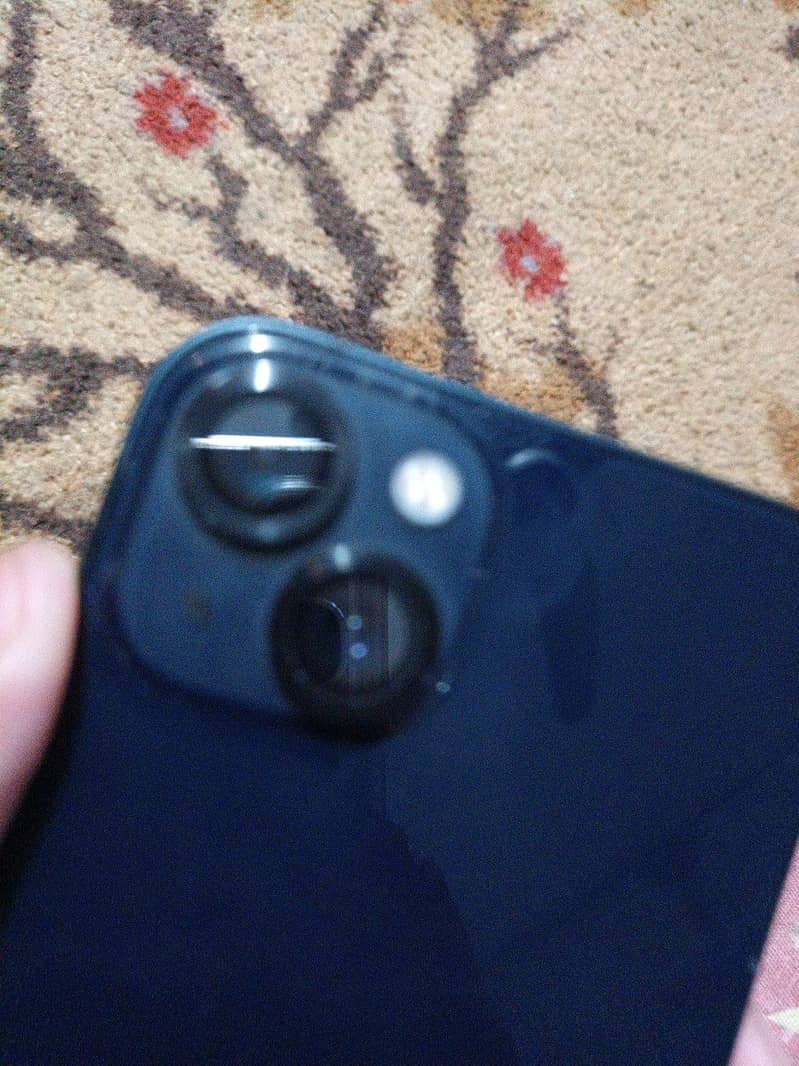 Apple iPhone 13 5