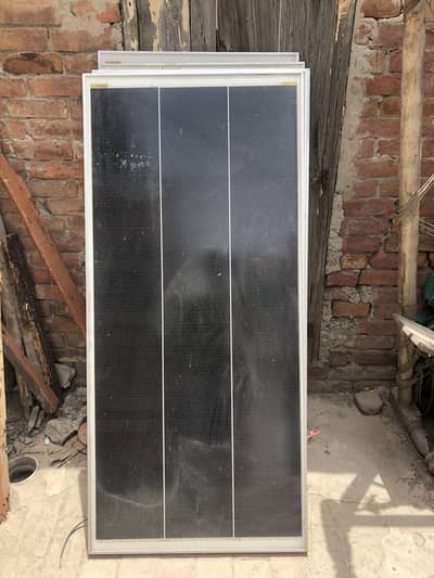 Solar 200Watt 6 plates are available