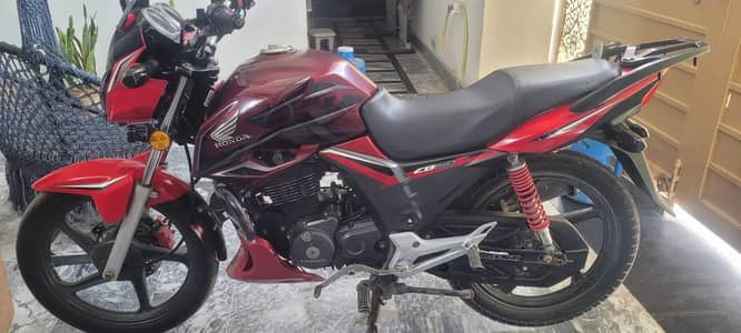 HONDA CB 150F