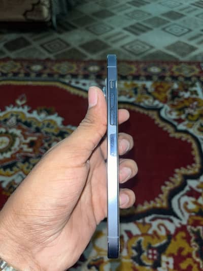 Apple iPhone 13 Pro Max with box