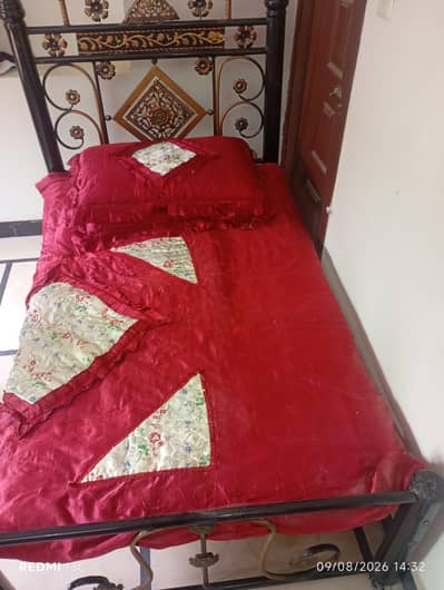 iron kids bed