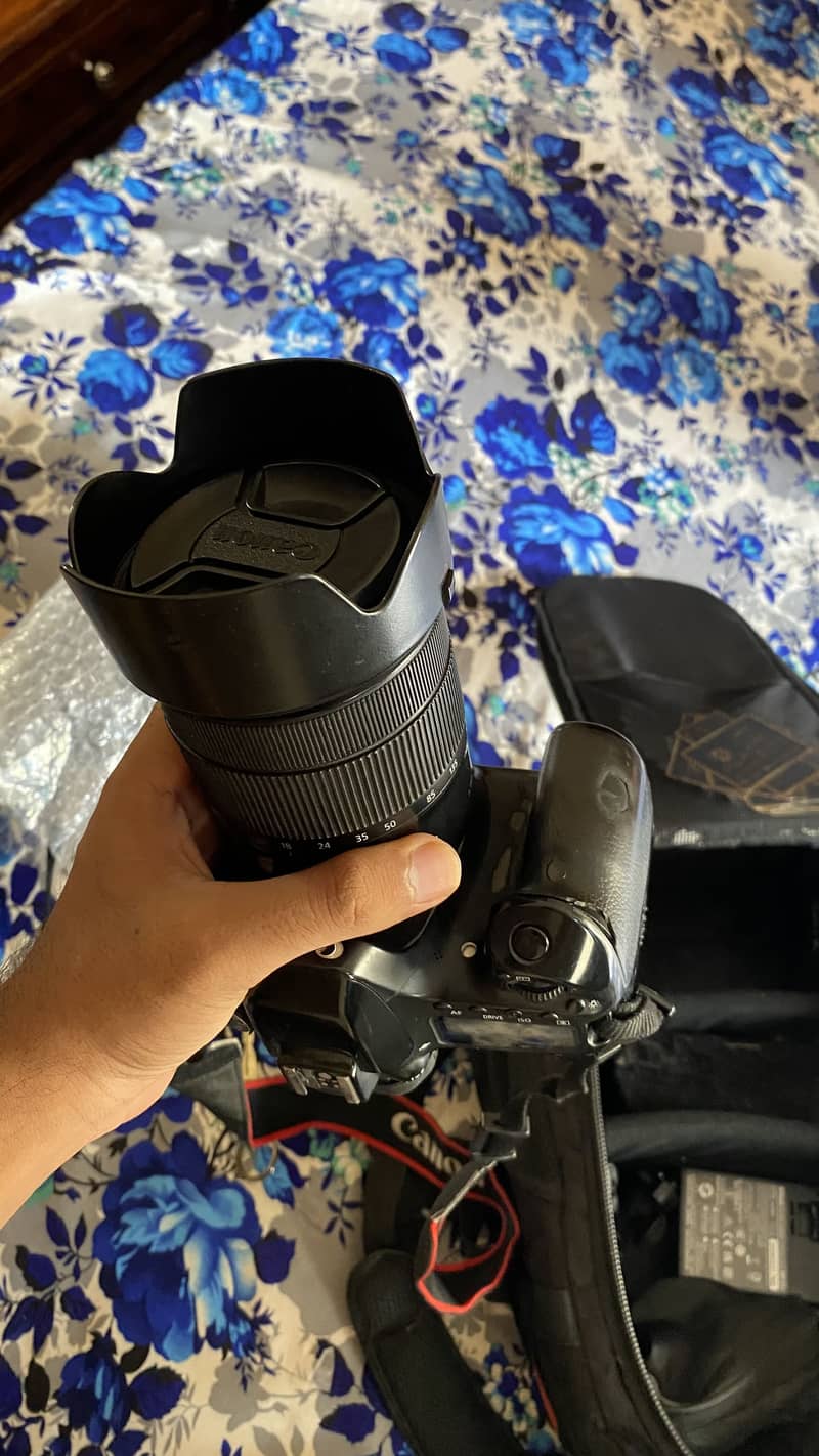 Canon 80D 2