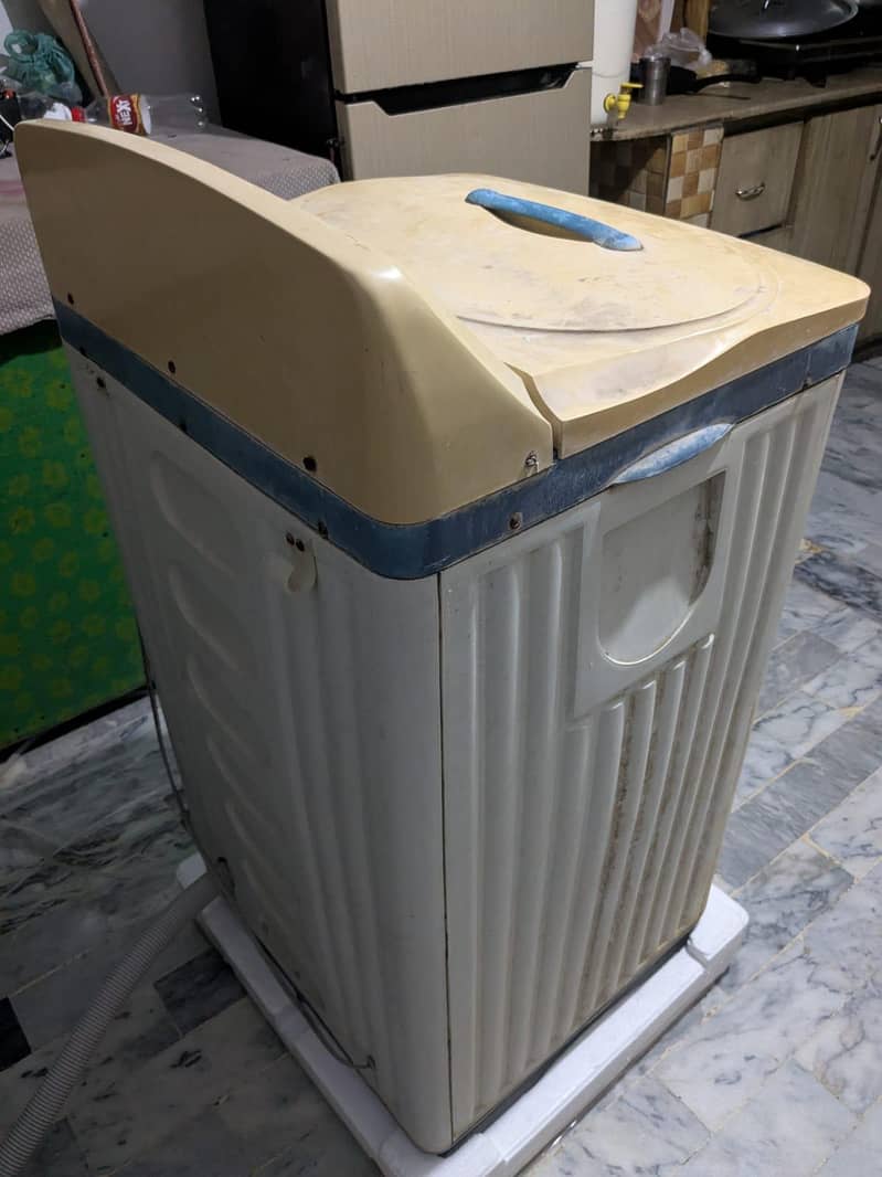 Washing machine 3