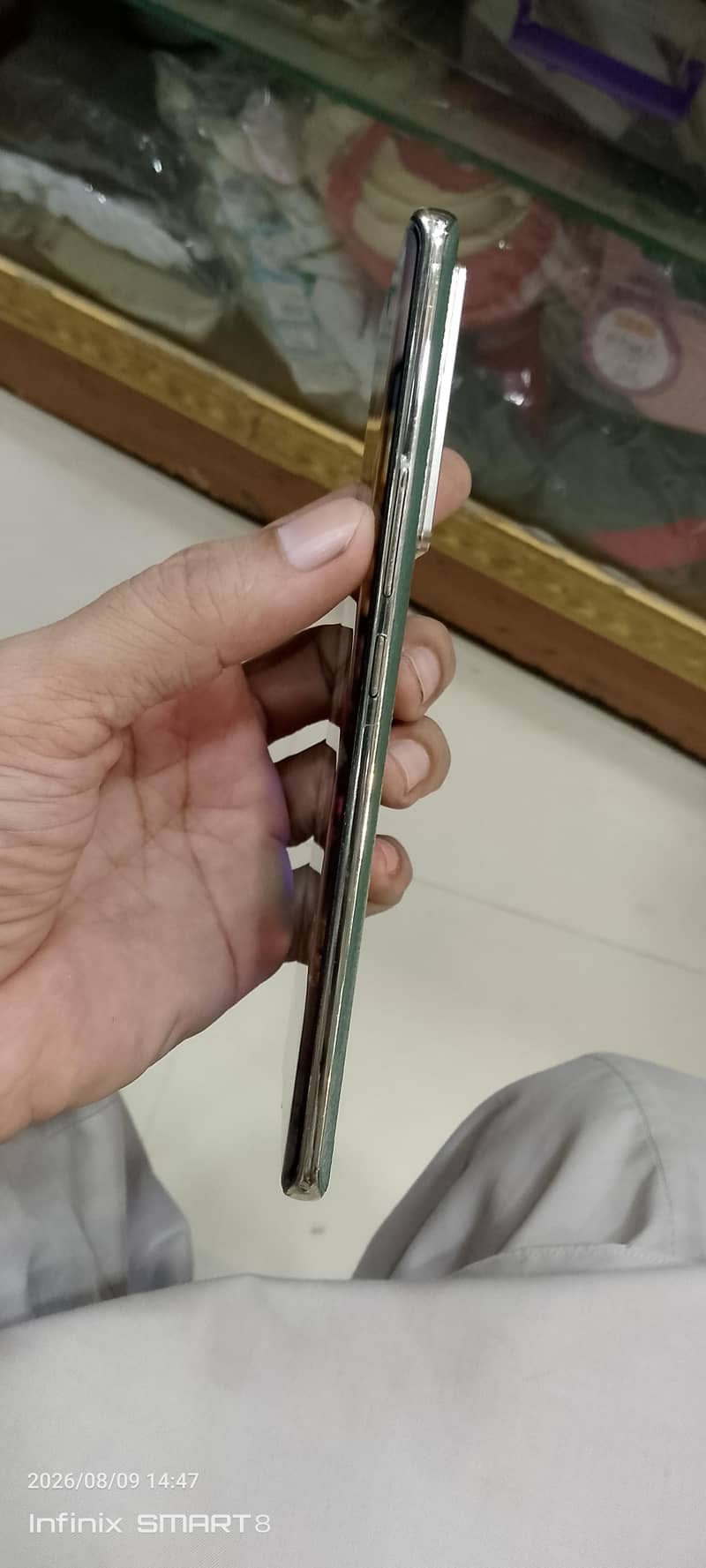 Infinix Note 40 Pro 4