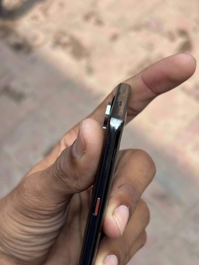 Tecno CAMON 40 Pro 3