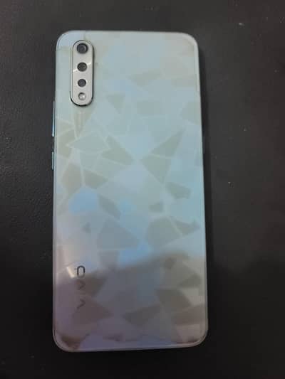 Vivo S1