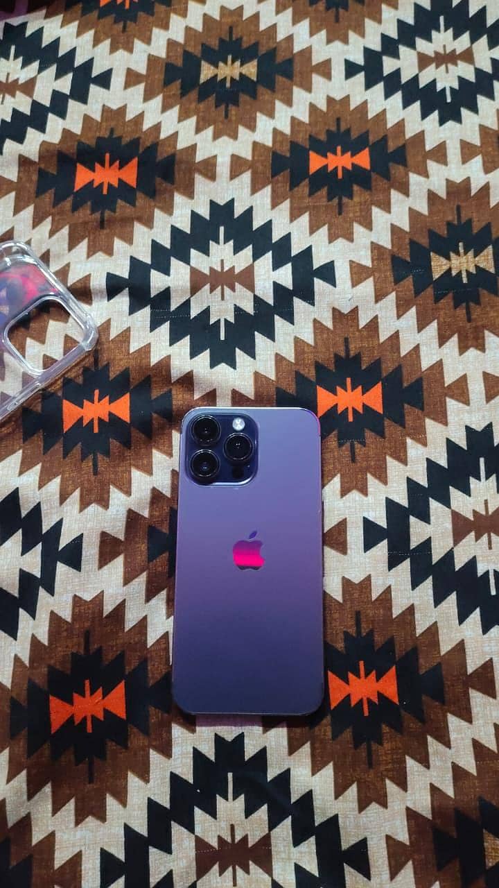 Apple iPhone 14 Pro Max 4