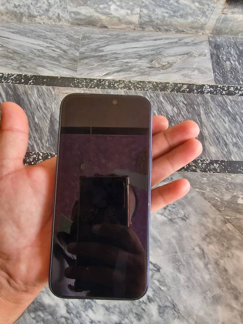Apple iPhone 17 Pro Max 1