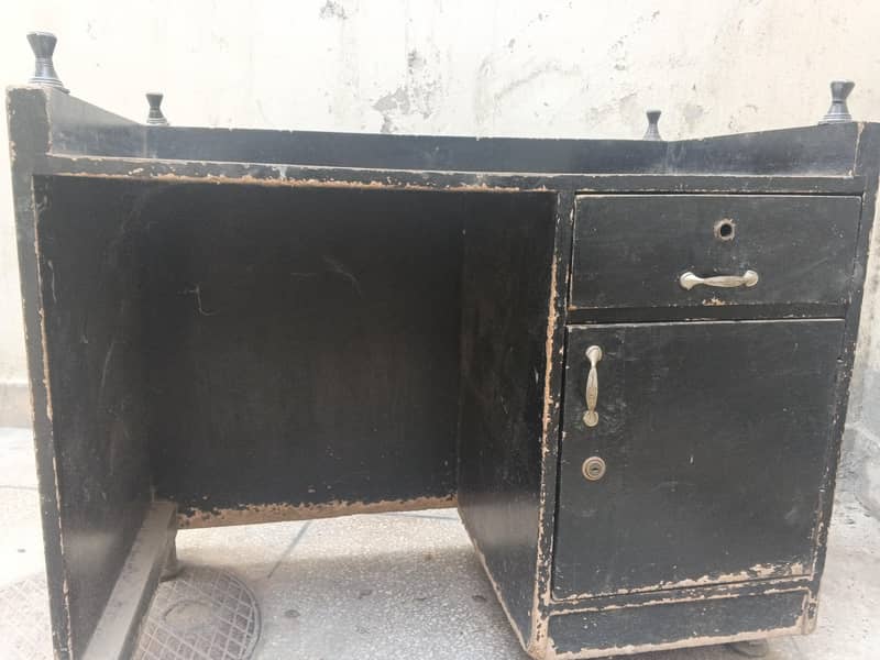 office table for computer used 1
