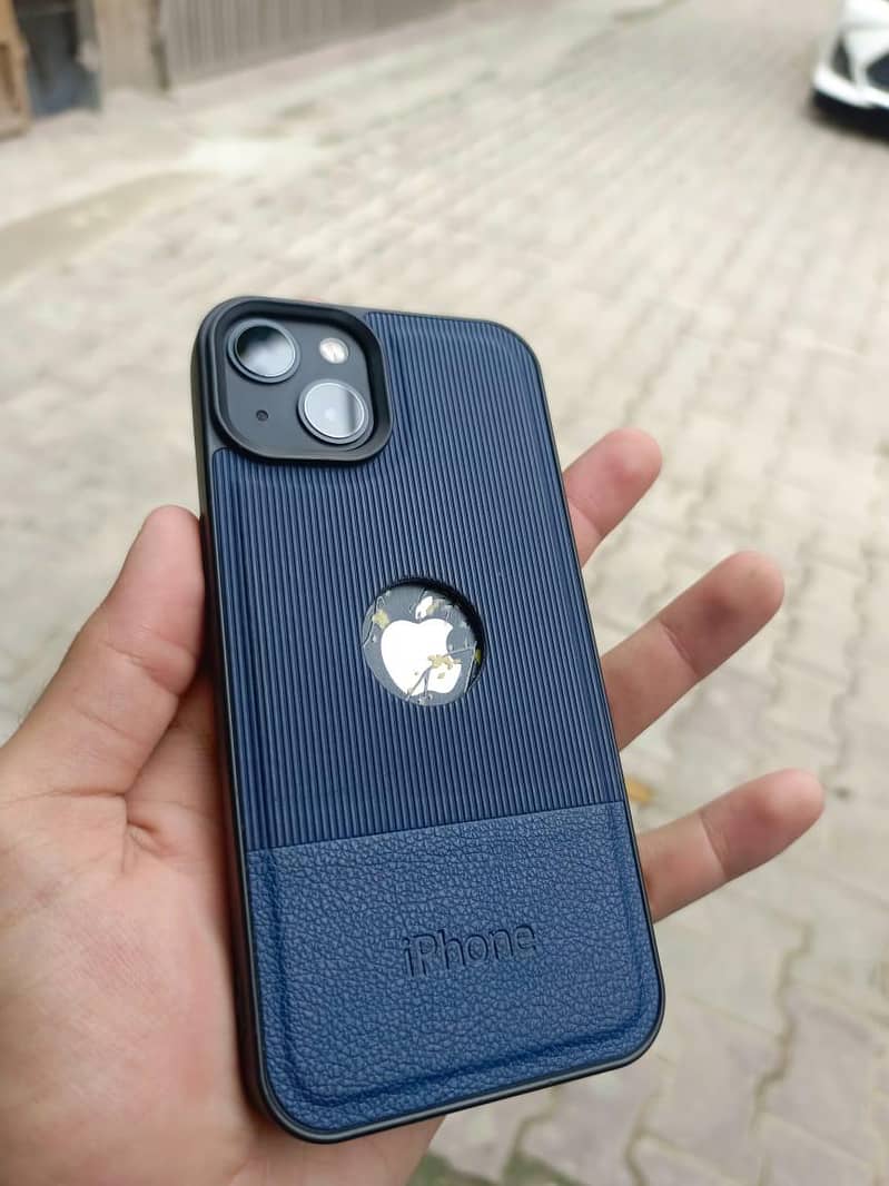 Apple iPhone 13 6