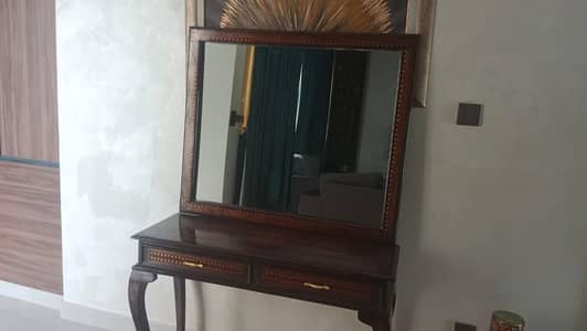 console and mirror
