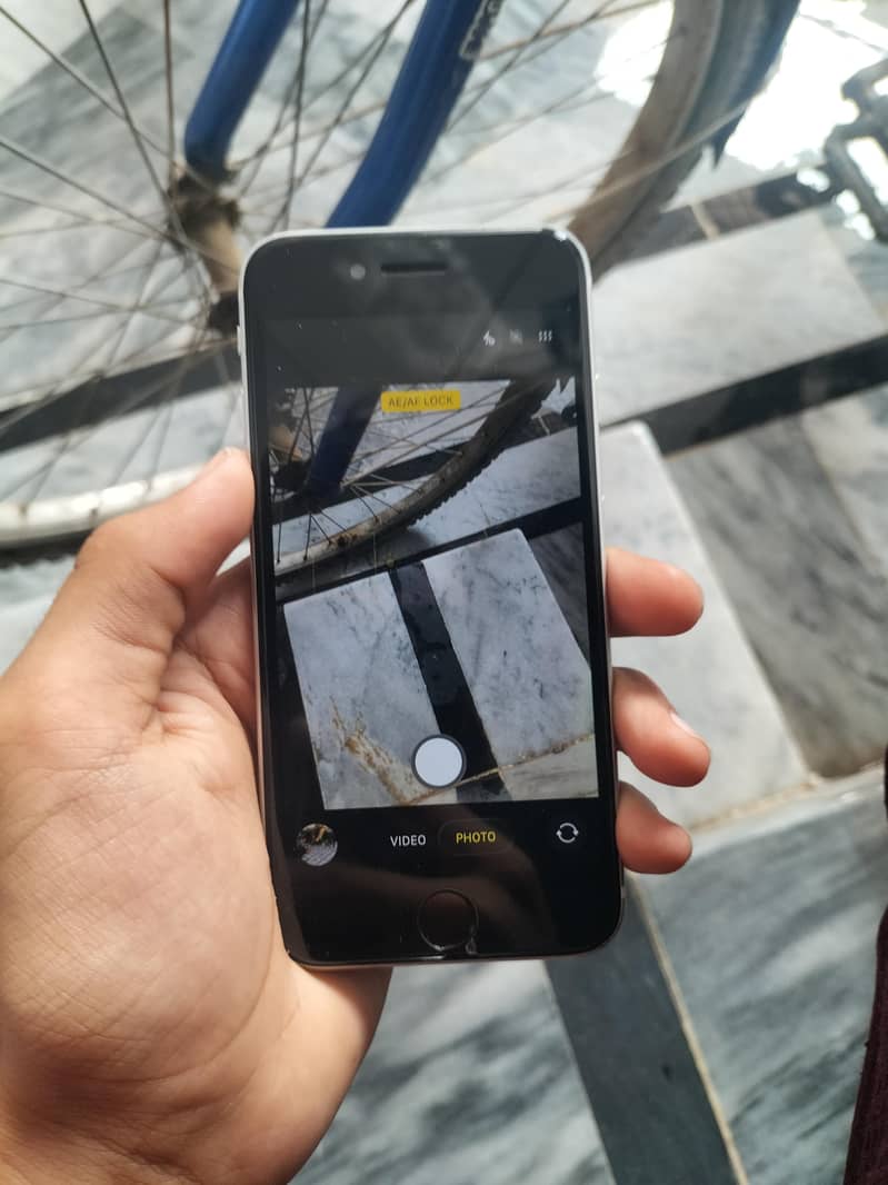 Apple iPhone SE 1