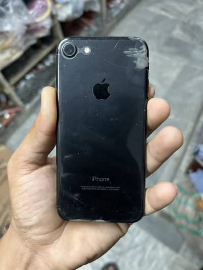 Apple iPhone 7