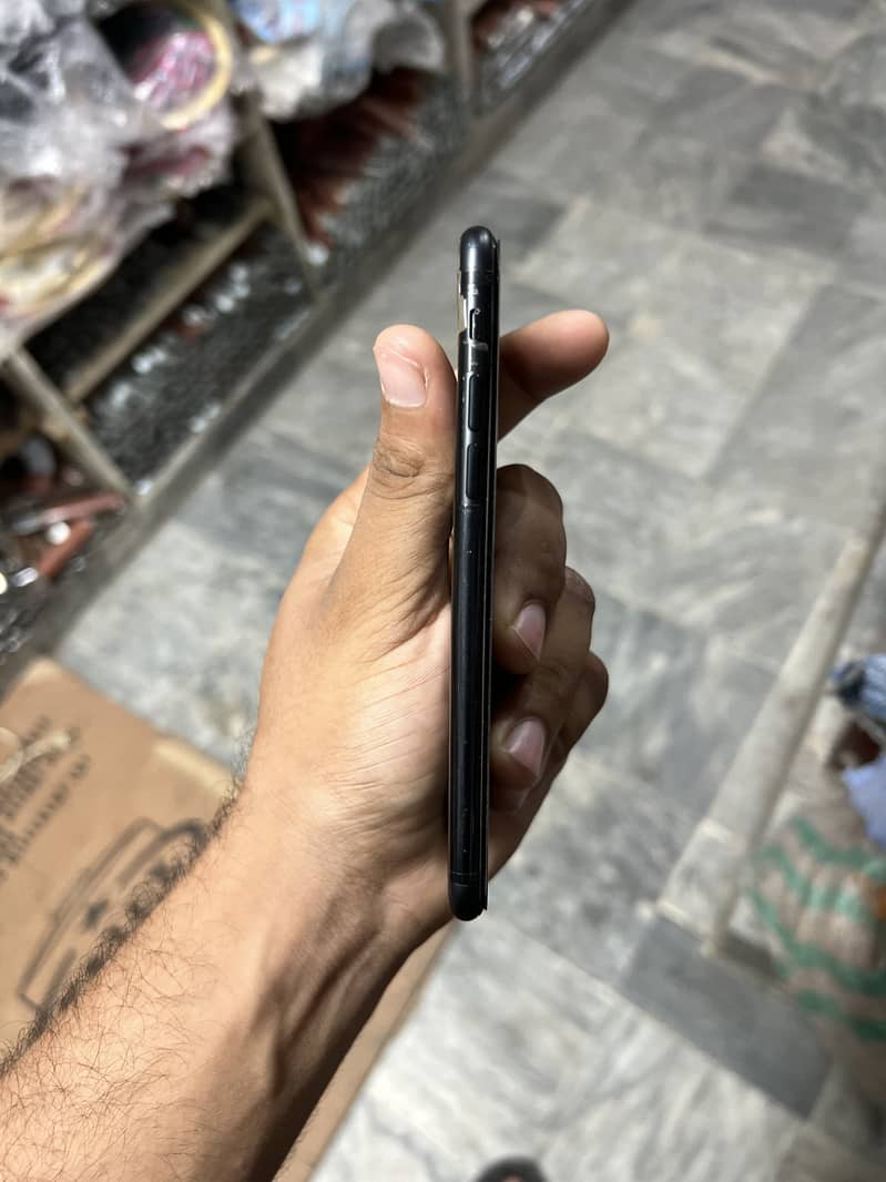 Apple iPhone 7 5