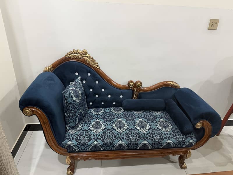 Dewan sofa 4