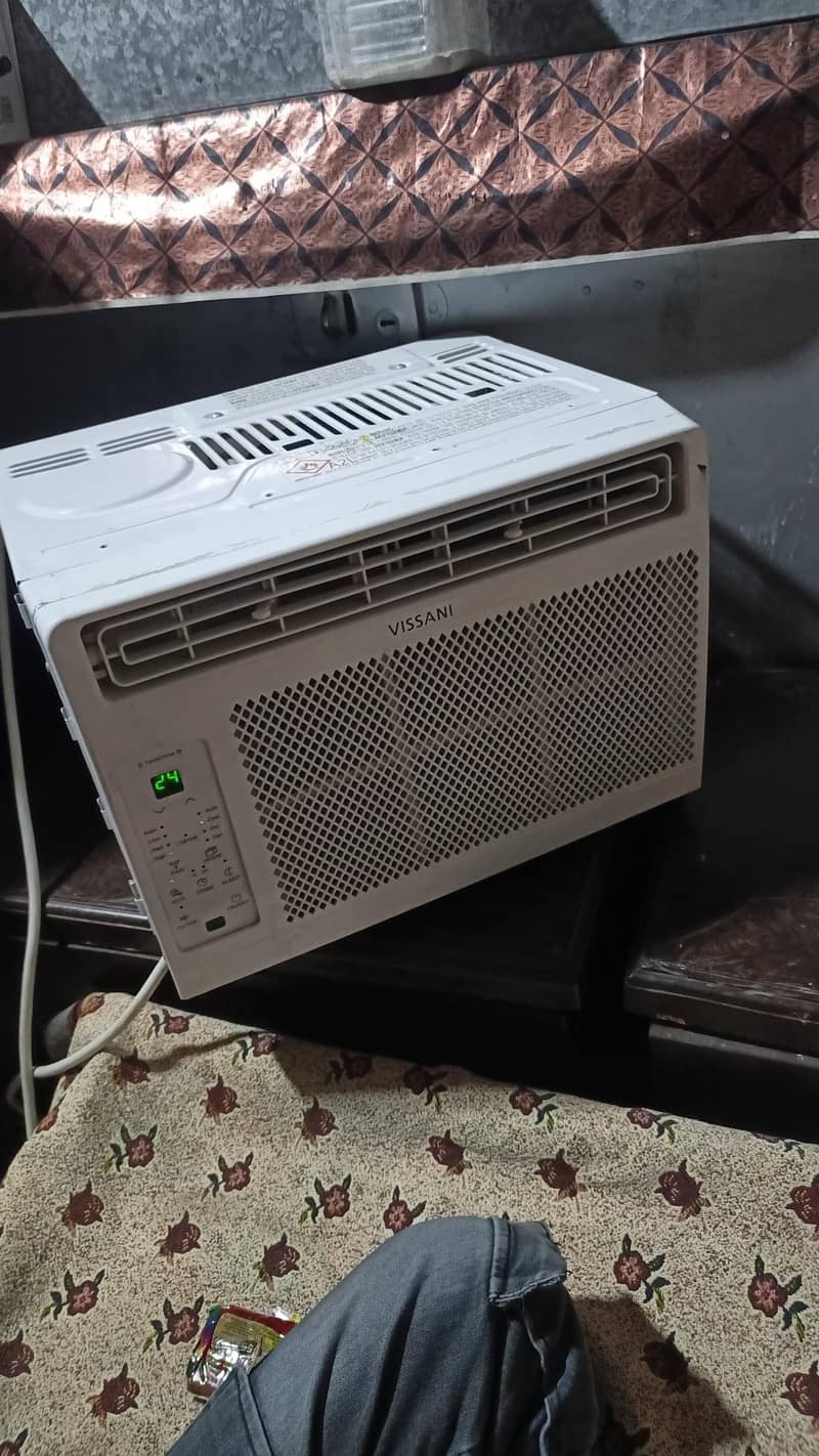 window ac 1