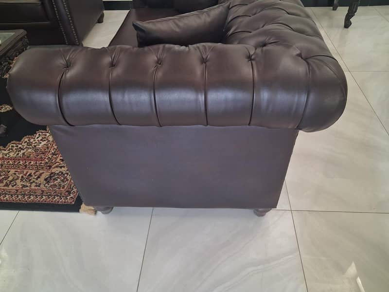 Sofa 2 Seater 6