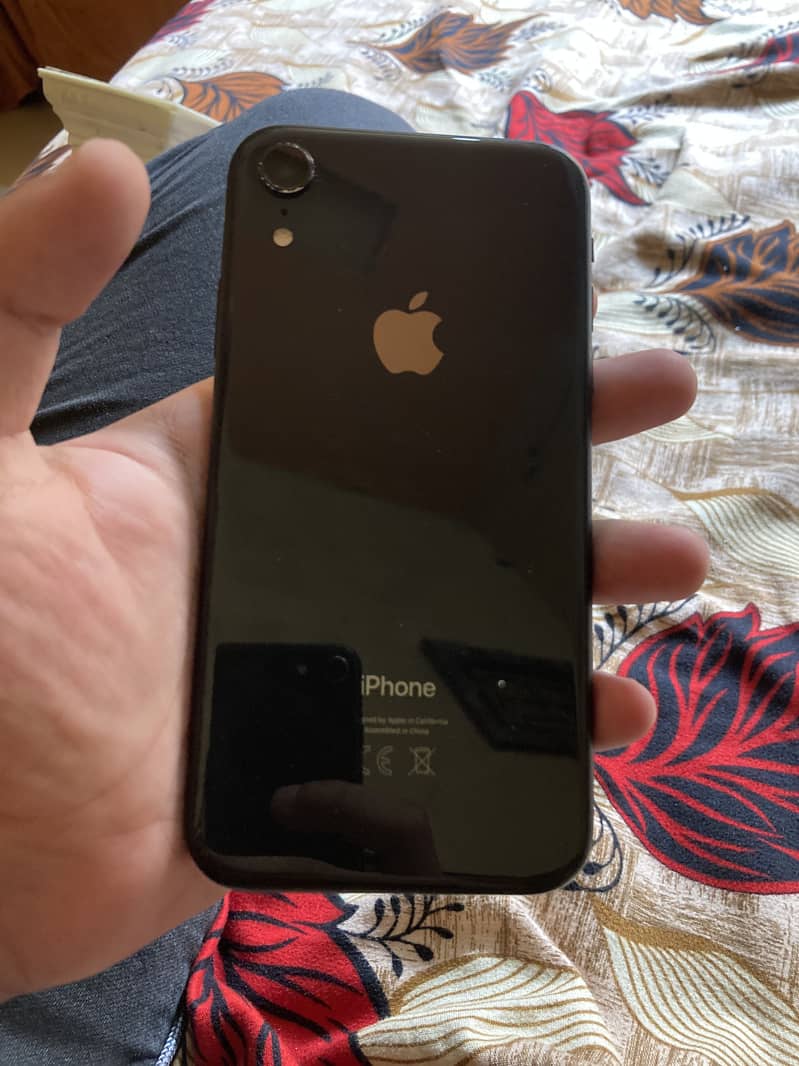 Apple iPhone XR 2