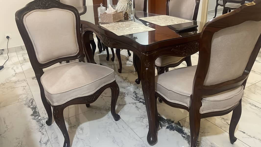 Dining table 8 persons 6