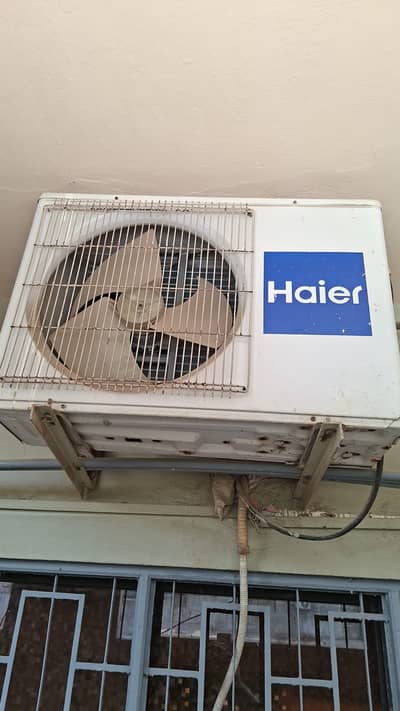 Haier Plain 1.5 ton, LVS, Heavy duty genuine Split AC