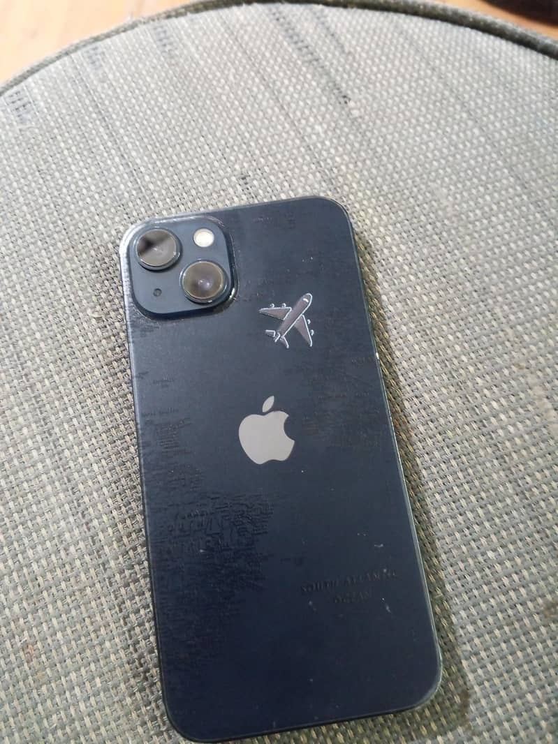 Apple iPhone 13 0