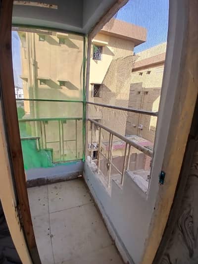 Small bukhari studio for rent