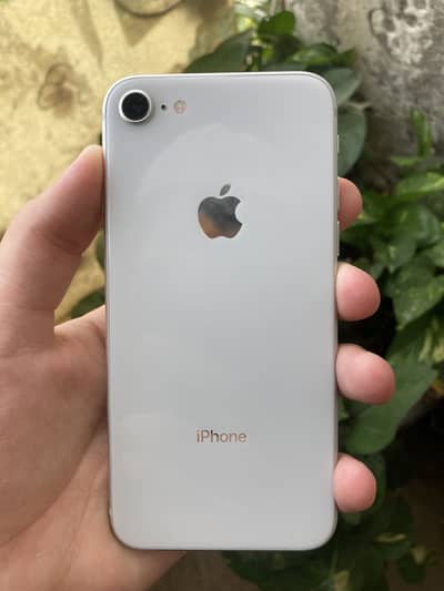 Apple iPhone 8