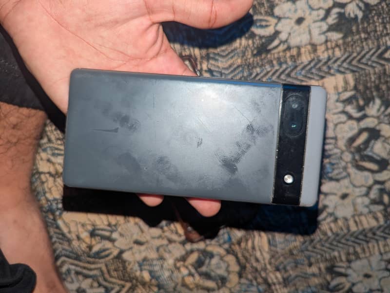 Google Pixel 6a 1