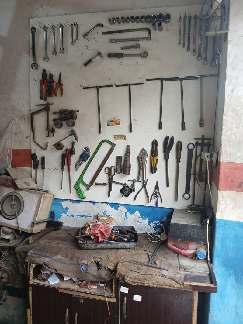 Mechanic Shop 8