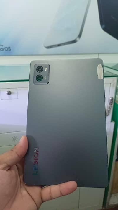 lenevo legion y 700