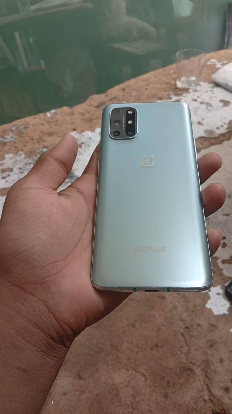 One Plus 8T 1