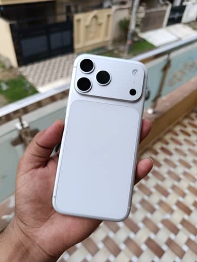 iPhone 17 Pro Max