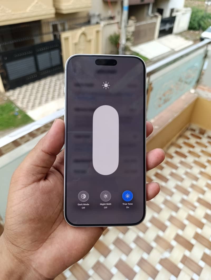 iPhone 17 Pro Max 6