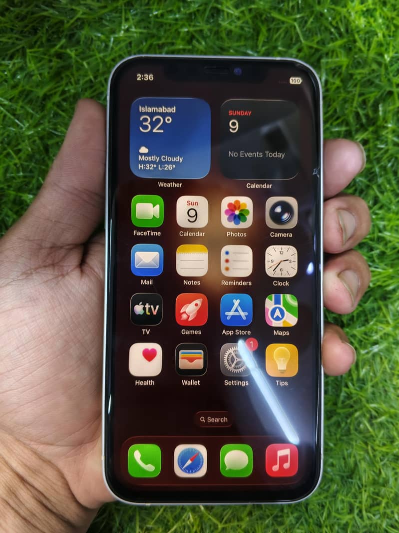Apple iPhone 12 7