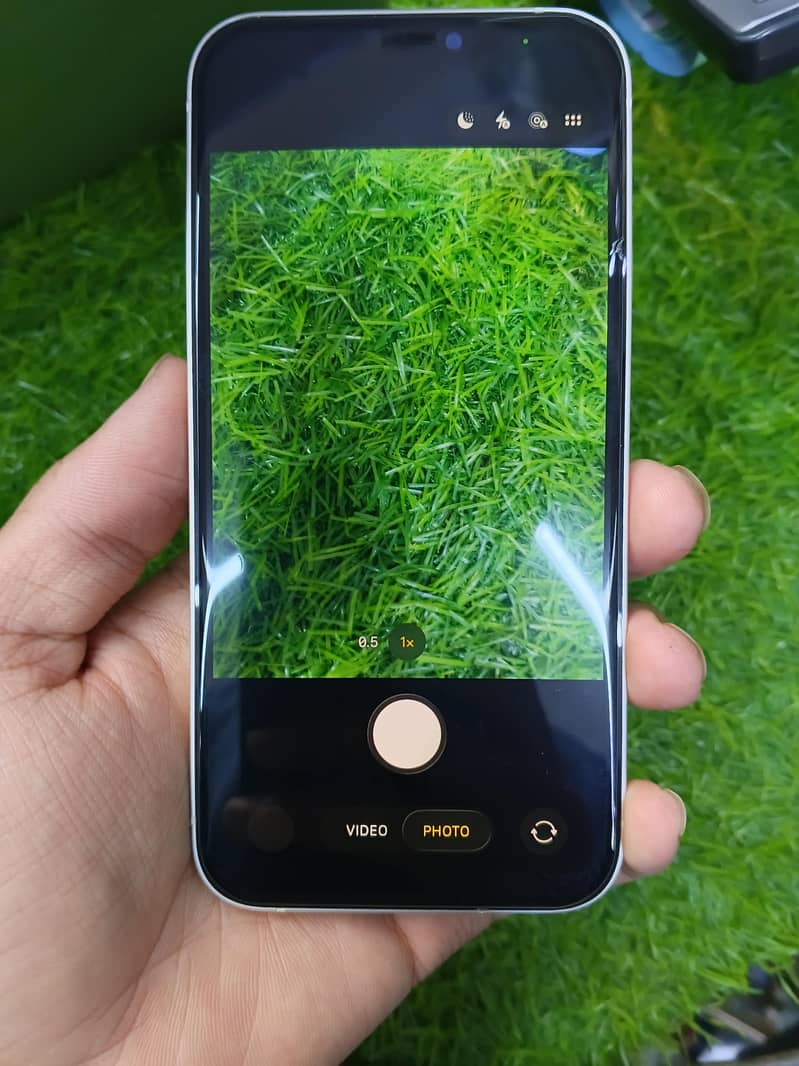 Apple iPhone 12 8