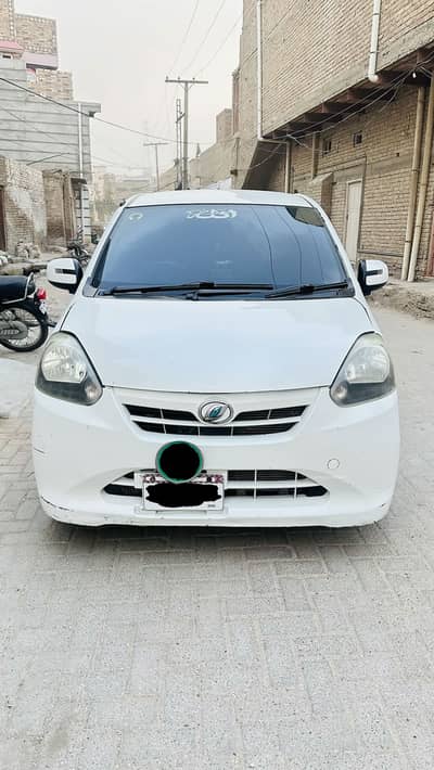 Daihatsu Mira 2014