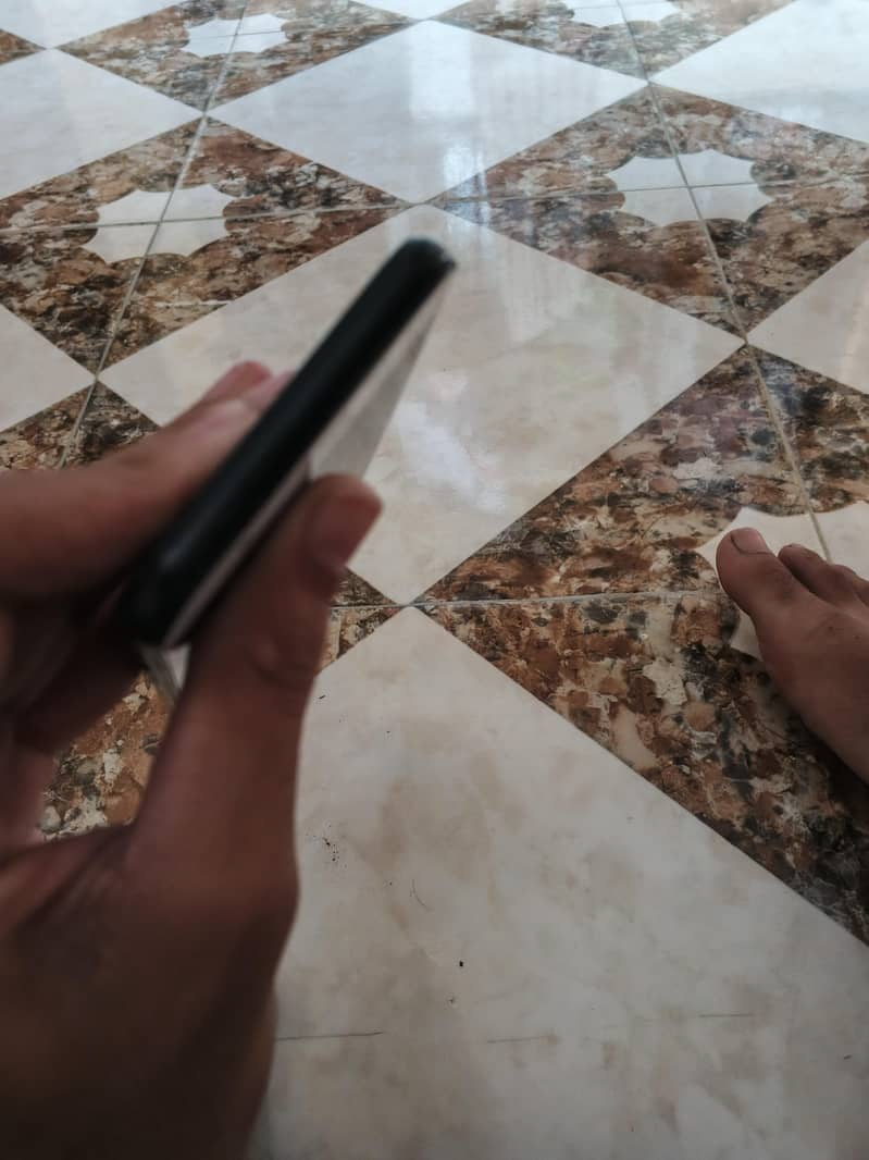 OPPO A57 4