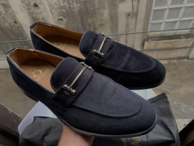 Bogacci Loafers with refined leather sole & Hand Stiched Finish-Black