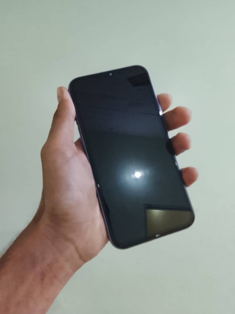 Apple iPhone 11 2