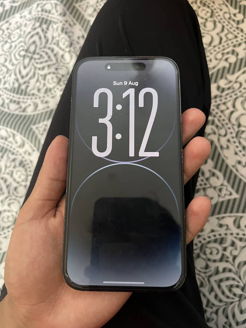 Apple iPhone 14 Pro 1